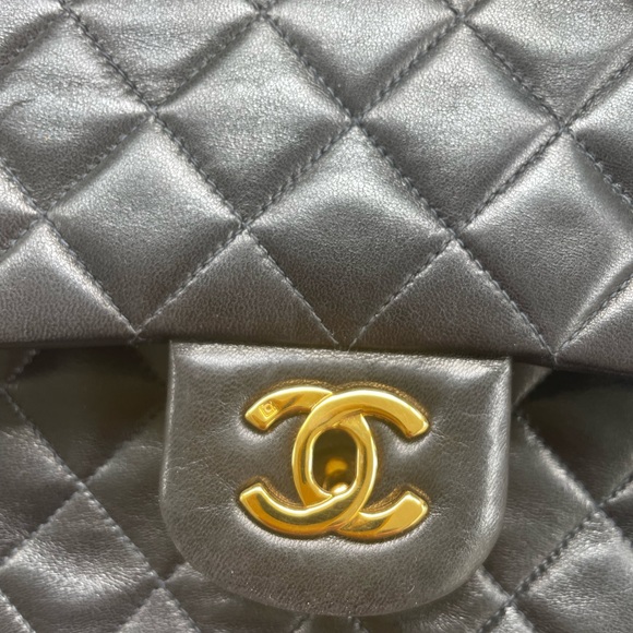 Chanel vintage classic medium flap bag - Picture 13 of 13